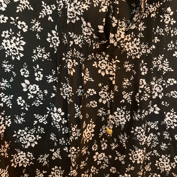 Womens Plus Size Speed Limit MPH Black & White Floral Tank Top 2X - Picture 12 of 16